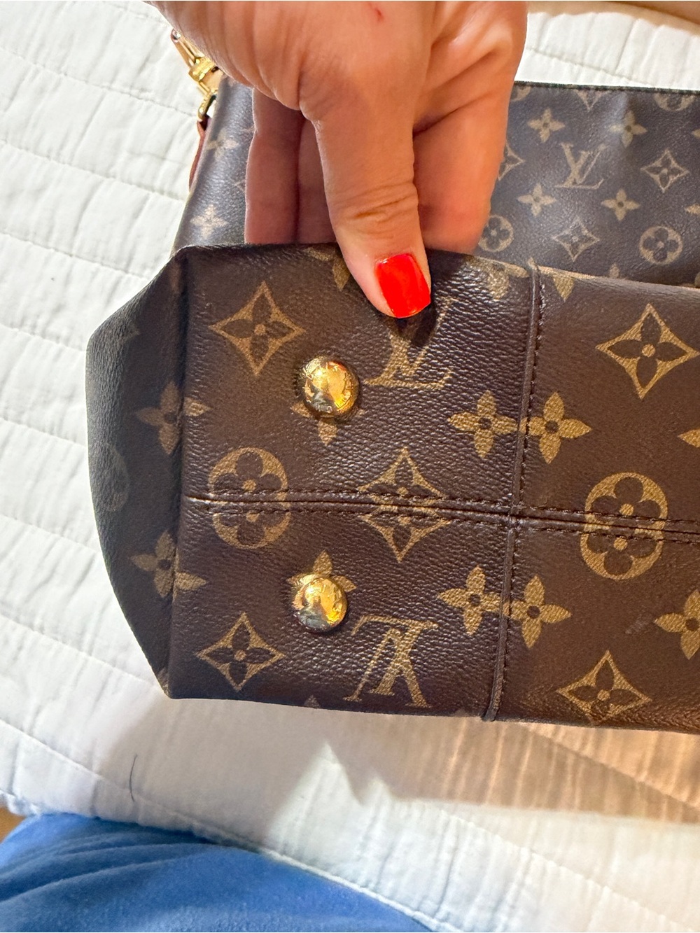 Louis Vuitton Monogram Canvas Handbag in Brown with Beige Tag - Picture 6 of 9